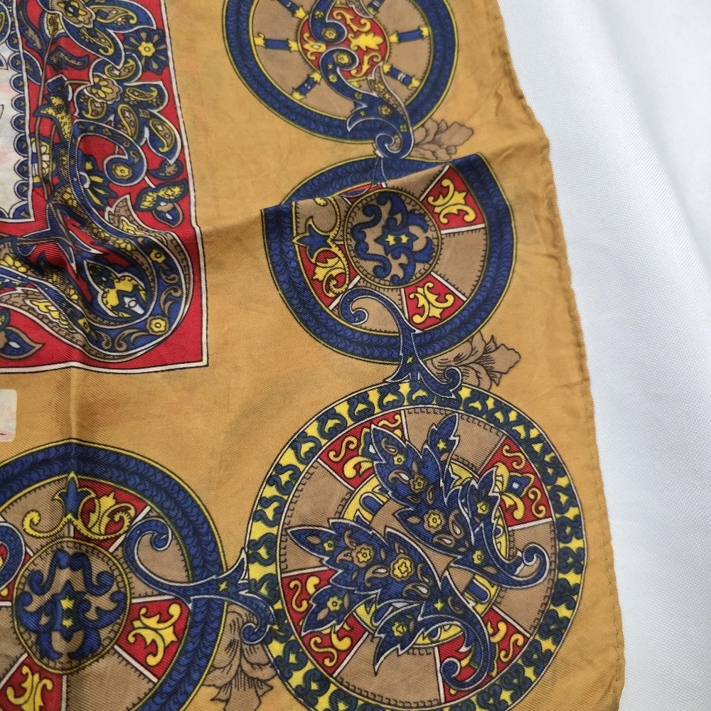 Paoli Silkblend Scarf Brown Amber Gold Medallion Harvest 24x26 Bohemian - Picture 2 of 11